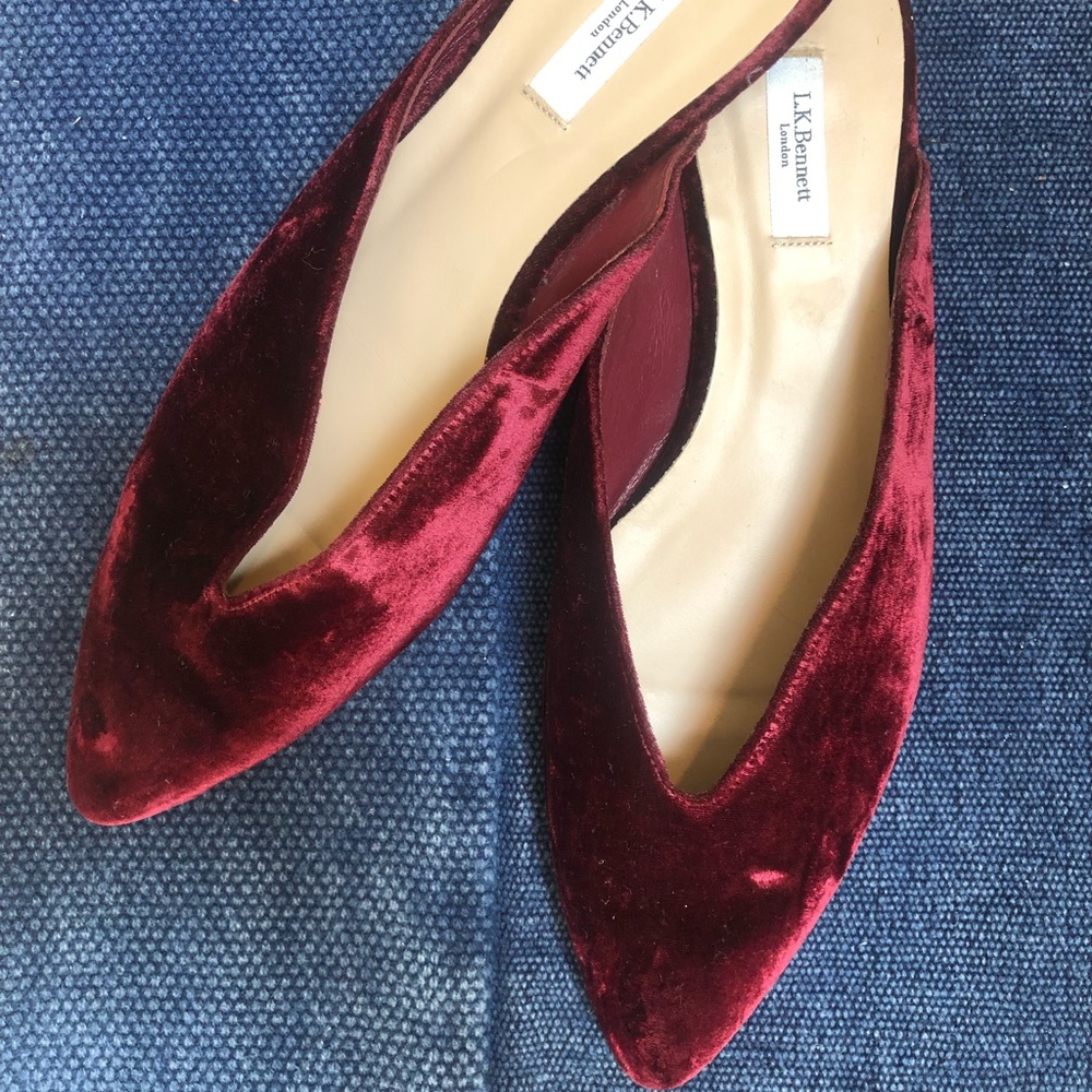 COPY - L.K. Bennet velvet mules slides burgundy red 42/11